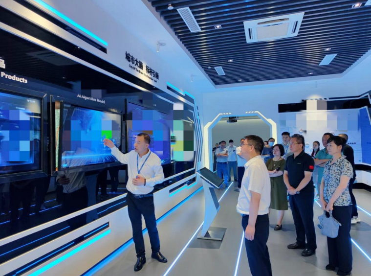 杭州市經信局黨組書記、局長王越劍等領導蒞臨中奧科技走訪調研